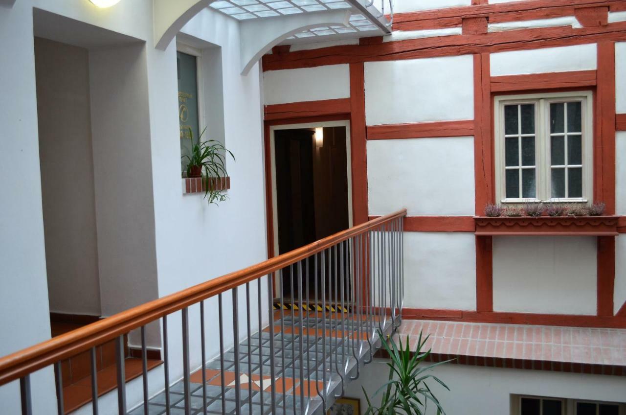 Hotel Petr Karlovy Vary Exterior photo